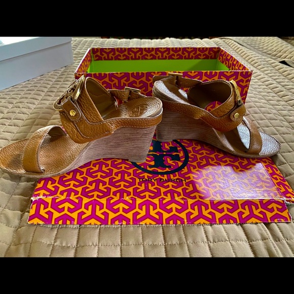 Tory Burch sandals - Picture 4 of 5
